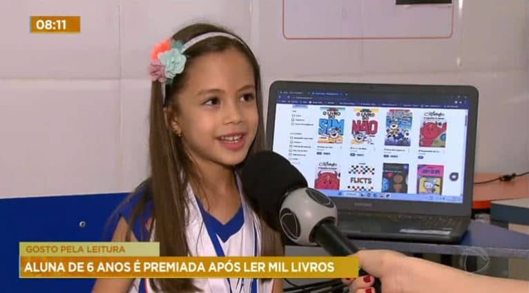 CRIANÇA DE 6 ANOS É PREMIADA APÓS LER MIL LIVROS EM 1 ANO